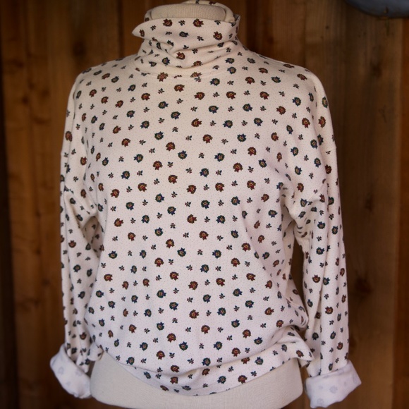 Vintage 90's Woolrich Woman 100% Cotton Winter Floral Turtleneck Long Sleeve M - Picture 4 of 14